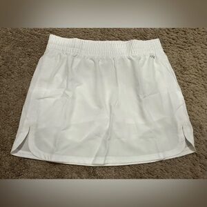 DSG Women's White Skort Size S C-27